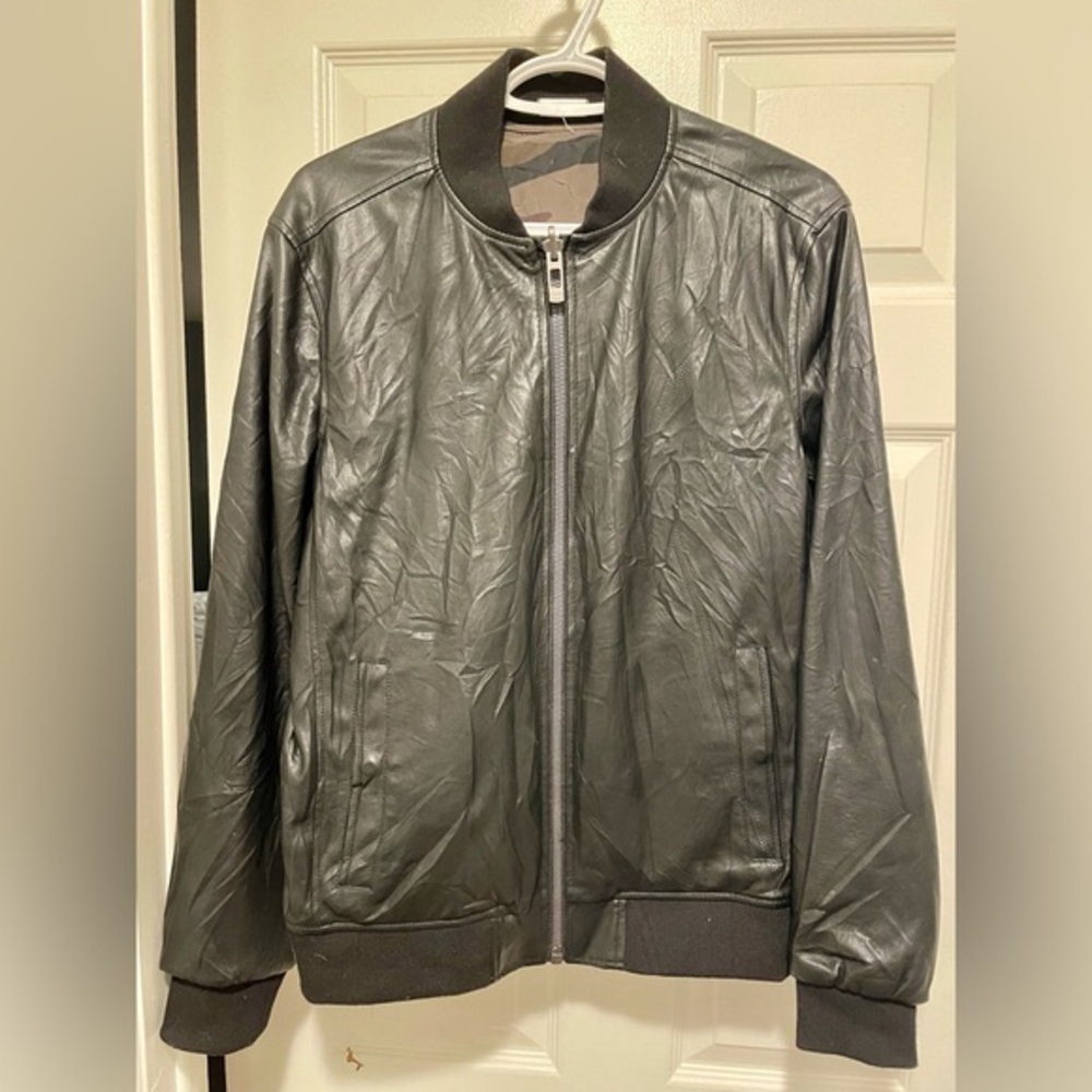 Calvin Kline reversible vegan leather/camo bomber jacket
